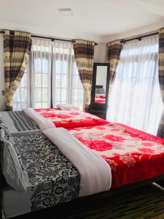 Travellers Nest Inn นูวาราเอลิยา ภายนอก รูปภาพ