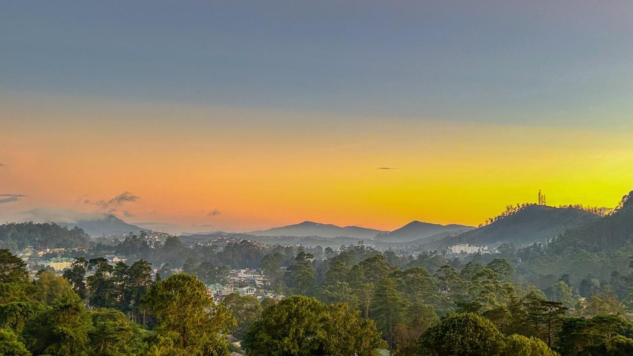 Travellers Nest Inn นูวาราเอลิยา ภายนอก รูปภาพ