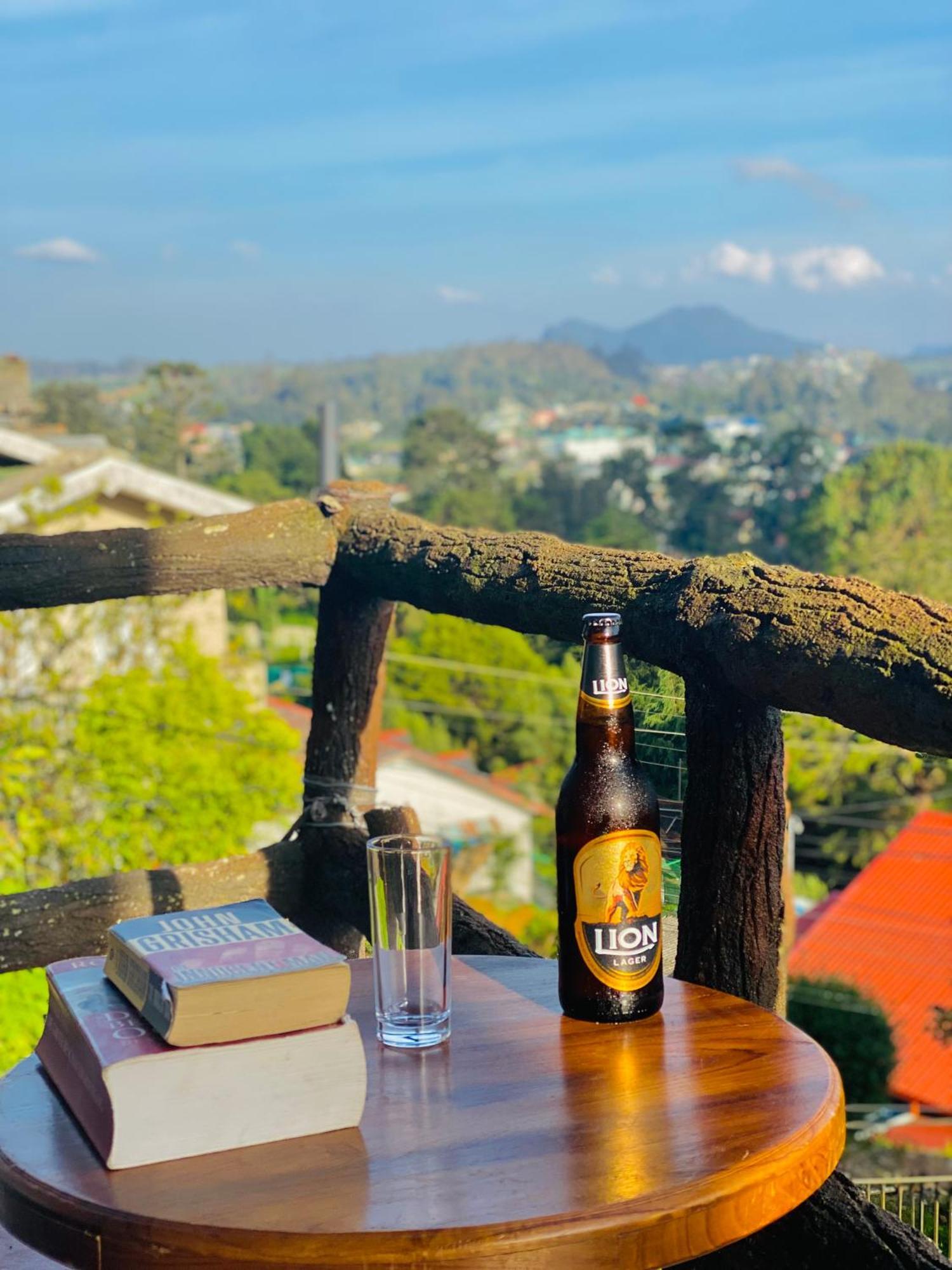 Travellers Nest Inn นูวาราเอลิยา ภายนอก รูปภาพ